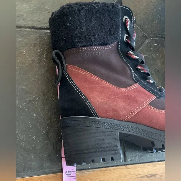 NWOT. COUGAR Primaloft boots .. - Picture 10 of 10